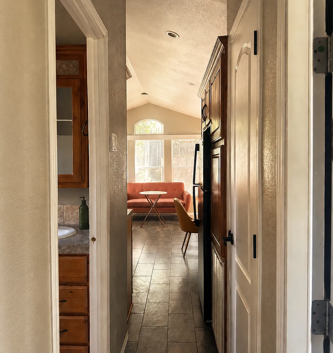 1 bed, $2,800 — Photo 4