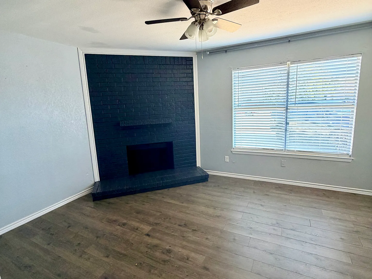 2 bed, $1,600 — Photo 1