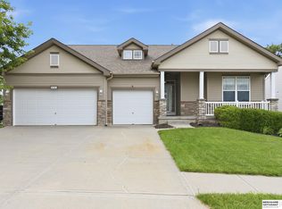 20903 Cleveland St, Elkhorn, NE 68022