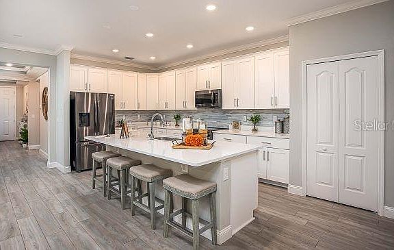 7th image of this home