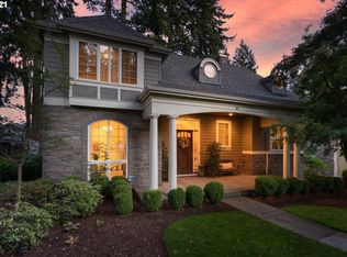 567 10th St, Lake Oswego, OR 97034