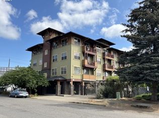 400 NE 100th Ave APT 208, Portland, OR