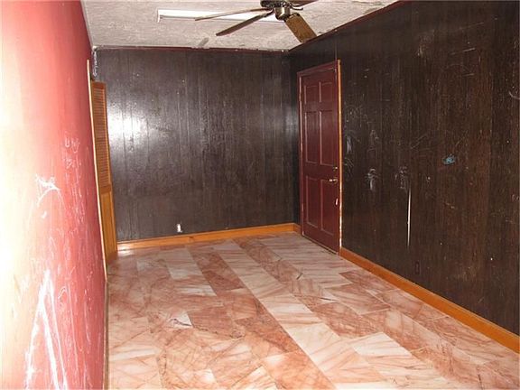 5th image of 3411 Charriton Dr