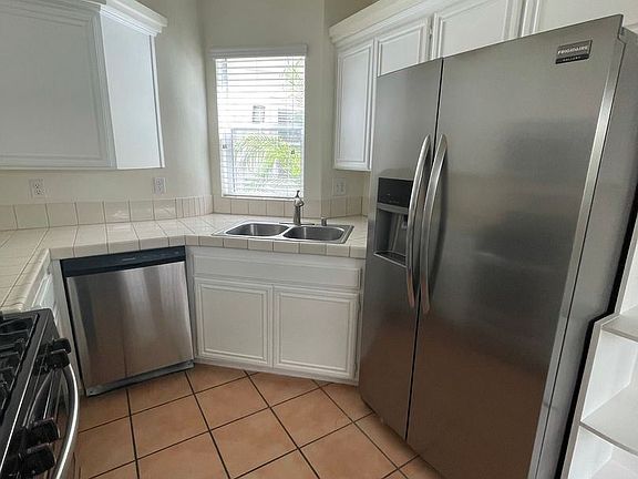 4th image of 4243 Mary Ellen Ave APT 6