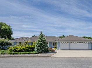 1160 Harris Dr, Lompoc, CA 93436