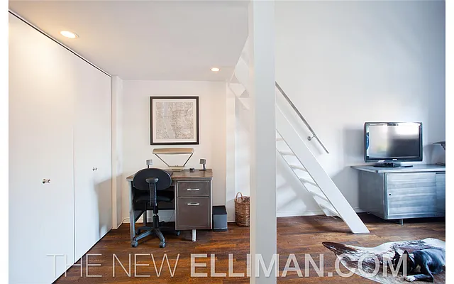Sold by Douglas Elliman | media 8