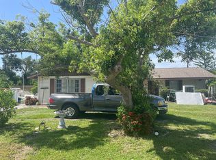 8326 Osprey Rd, Englewood, FL 34224