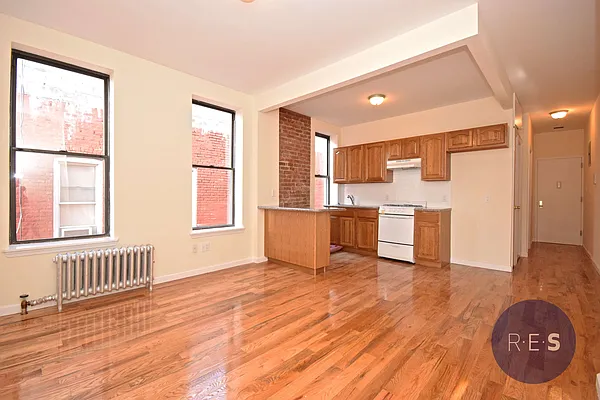 Rented by RES New York | media 26