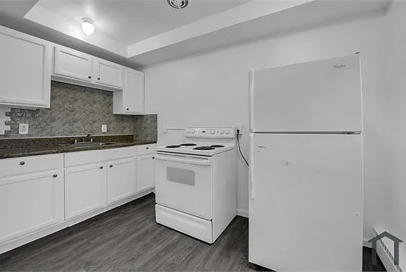 8259 Schaefer Hwy #1 — Photo 8