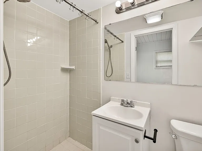 236 S Lipona Rd — Photo 10
