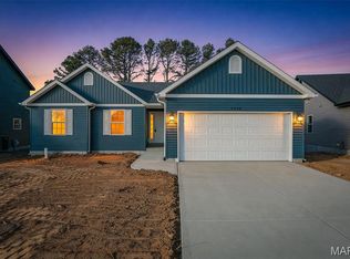 9606 Red Maple Trl, Hillsboro, MO 63050