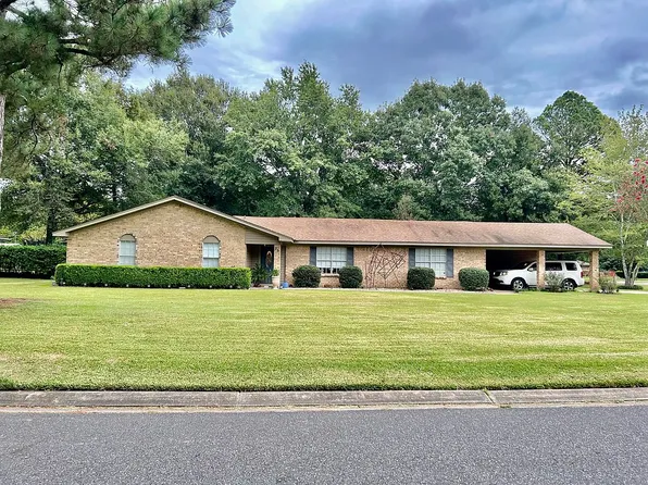 25 Chauvin Dr, Monroe, LA 71203