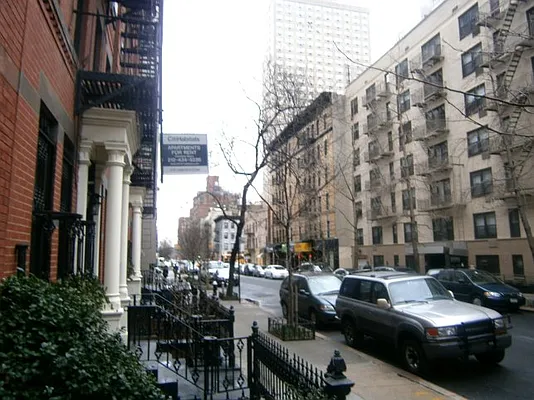Rented by Prince Real Estate Associates LLC | media 21