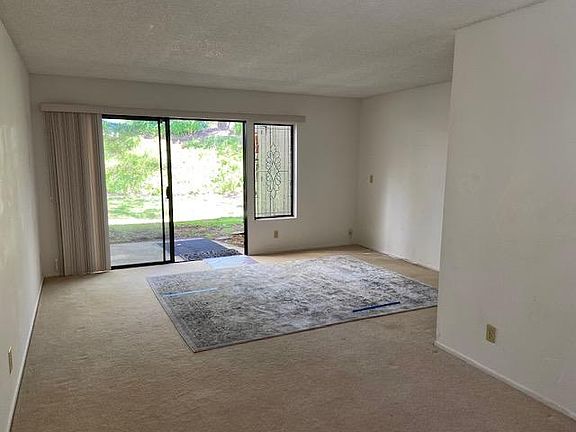 2nd image of 969 Miramonte Dr APT 2