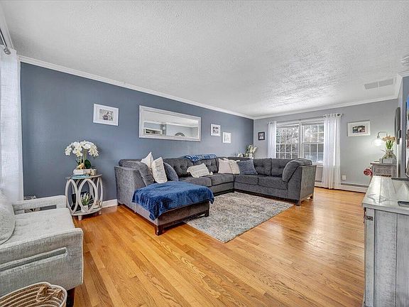 3rd image of 1685 Sigmon Rd NW