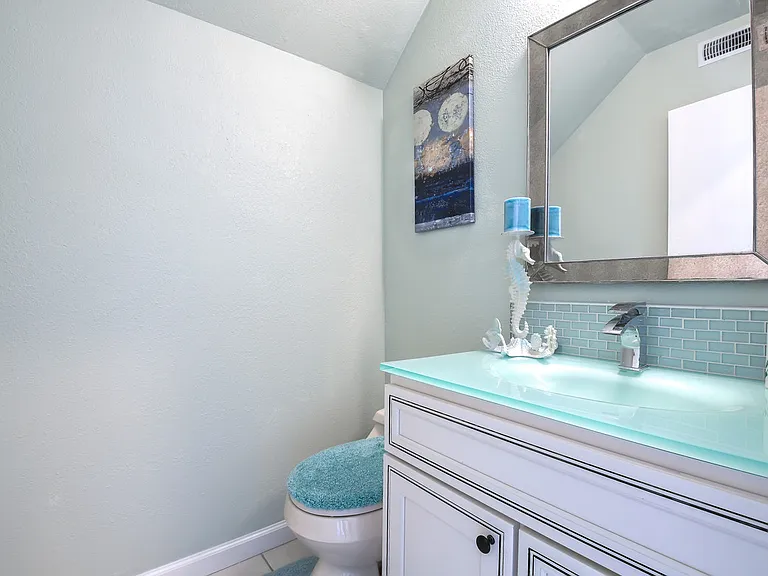 145 Tonopah Dr — Photo 5