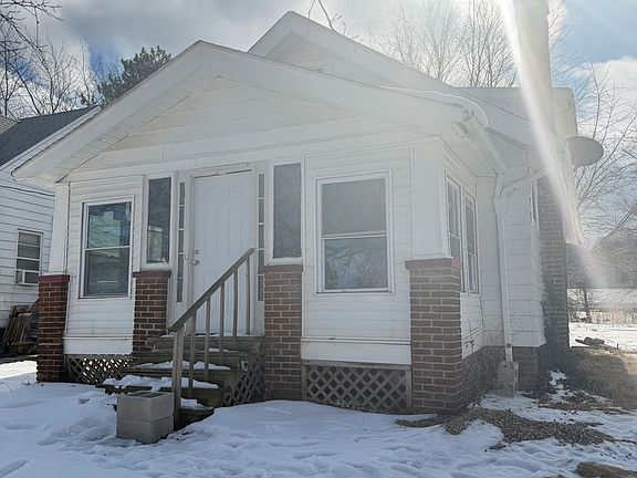 2nd image of 22680 Coulter Ave #1