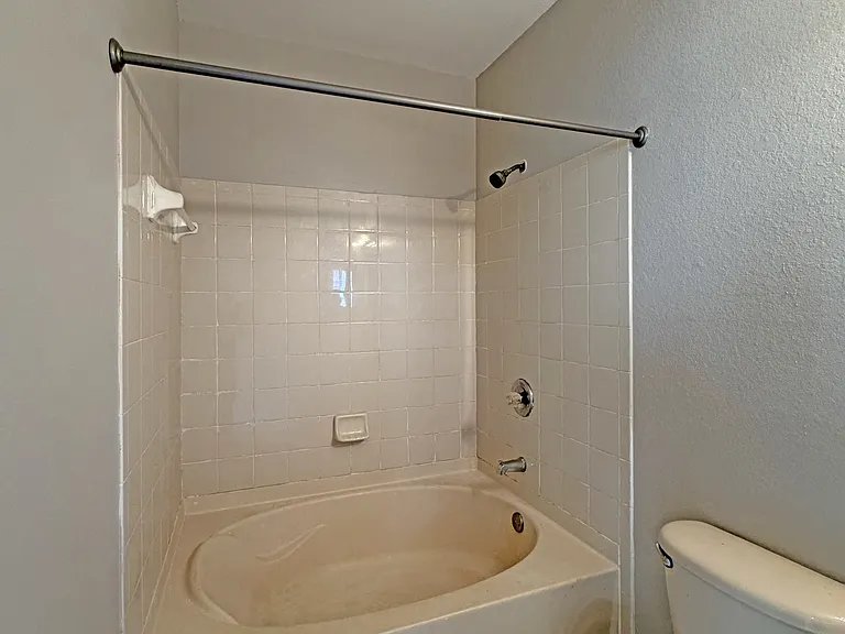 124 SW Peacock Blvd #206 — Photo 12