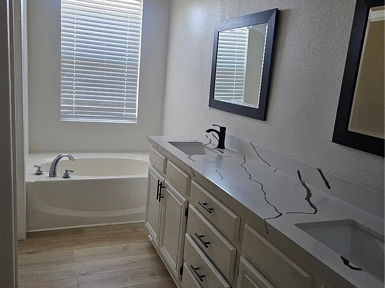 4206 Vahan Ct — Photo 18