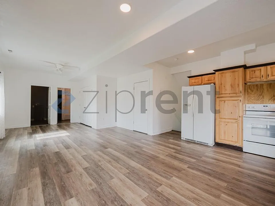 4532 Greystock Cir