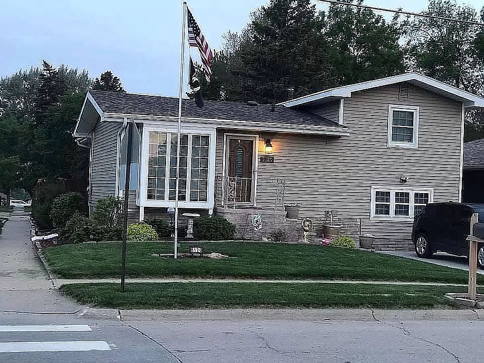 1st image of 5120 Seger Ave