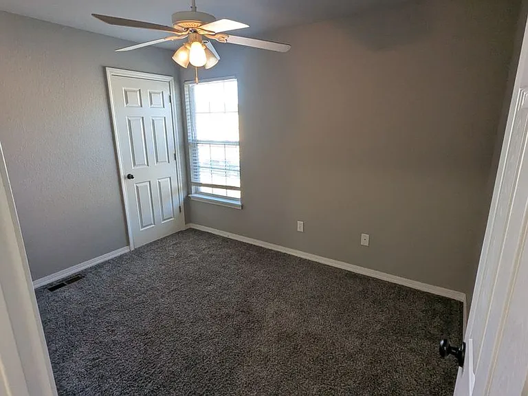 1905 Azlin Pl — Photo 11
