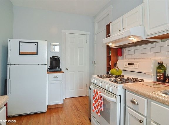 5th image of 2314 W Shakespeare Ave #1