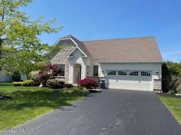 70 Sheldon Drive, Mechanicville, NY 12118