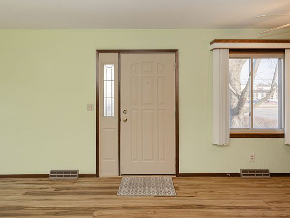 2nd image of 3590 Devils Glen Rd #0