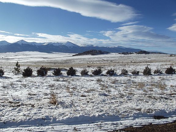 3rd image of 201 Range View Dr
