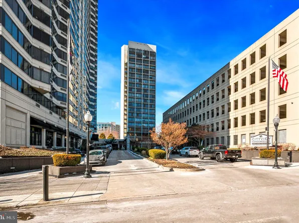 2001 Hamilton St APT 1024, Philadelphia, PA 19130