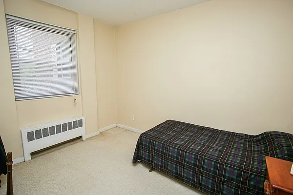 Sold by Mitra Hakimi Realty Group, LLC | media 18