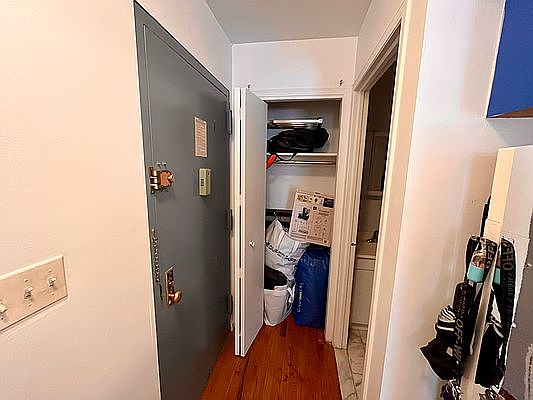 4th image of 150 Orchard St APT 2D