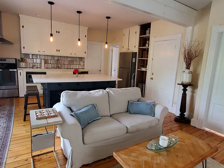 6 Coburn Ave #2 — Photo 8