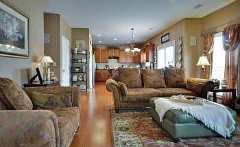 1st image of 105 Carrisa Ct