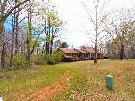 5th image of 215 Bella Vista Dr