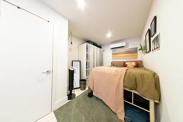 Rented by Owner | media 18