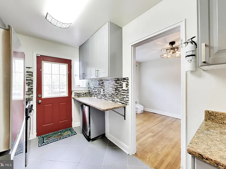 640 Chesapeake St SE — Photo 7