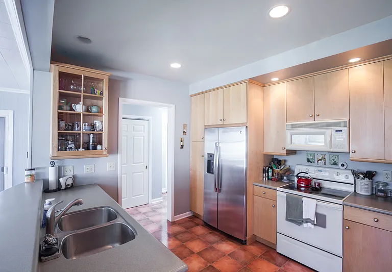 8550 Keller Rd — Photo 10