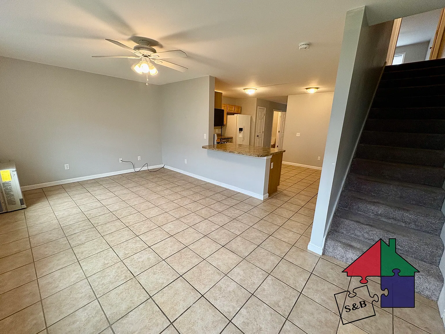 3 bed, 2.5 bath, 1394 sqft, $2,195 — Photo 4