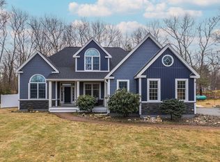 11 Pope Rd, Atkinson, NH 03811