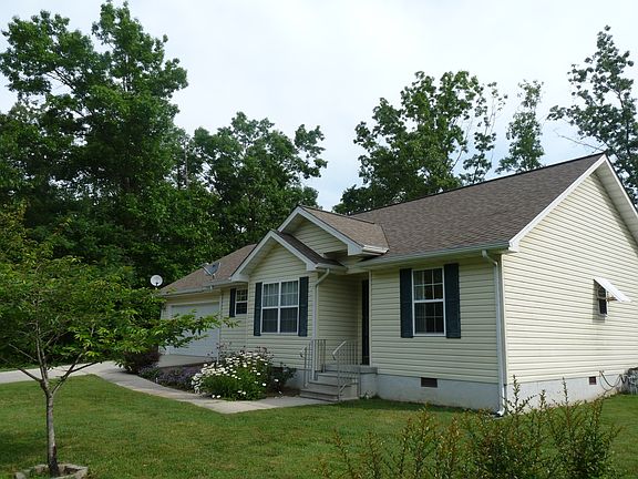 3rd image of 4033 Moccasin Ln
