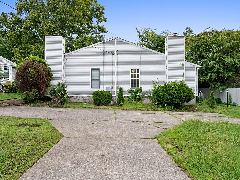3056 Casa Dr — Photo 30