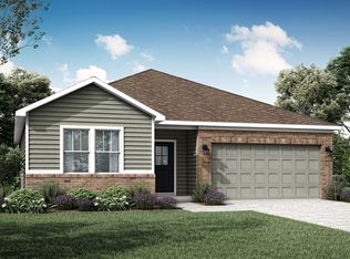 2215 Boxwood Dr, Greenfield, IN 46140