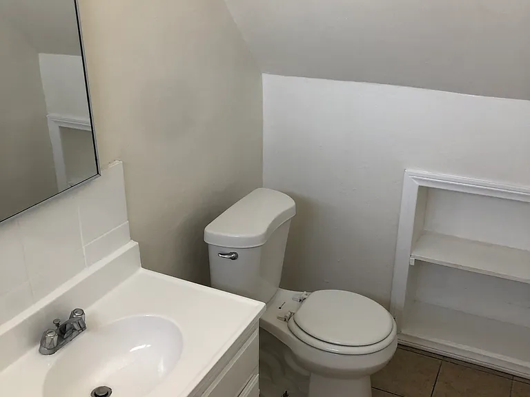 429 W Cowles St #429 — Photo 12
