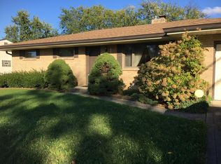 5318 Hedgewood Rd, Columbus, OH 43229