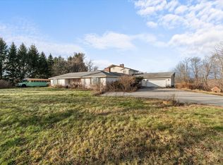 186 Eight Lots Rd, Sutton, MA 01590