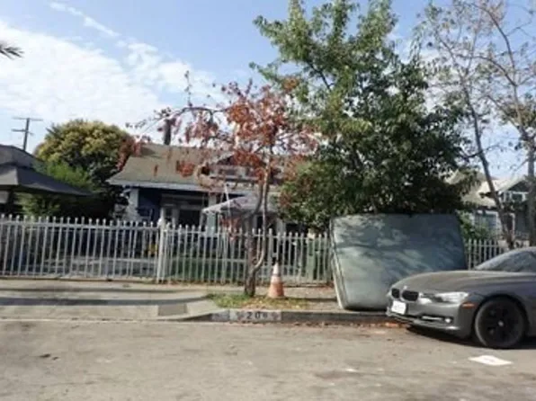 204 W 65th St, Los Angeles, CA 90003