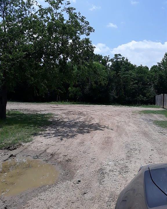 2nd image of 1425 Minden St Lot 12