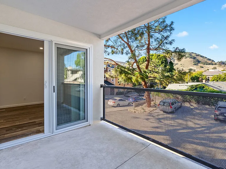 544 Pacific Street — Photo 14